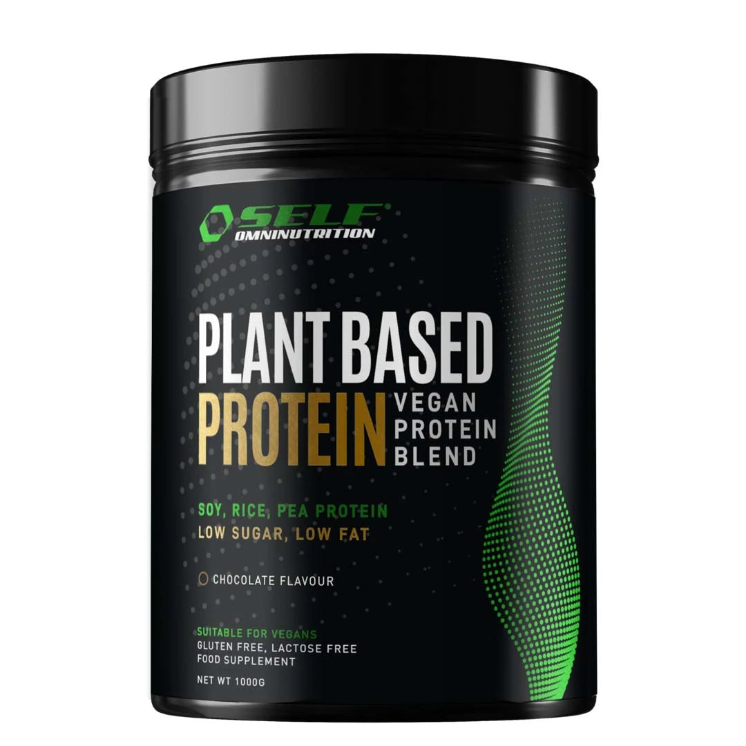 Self Omninutrition Plant Based Protein 1 kg, vegansk proteinpulver med sjokoladesmak i en svart boks.