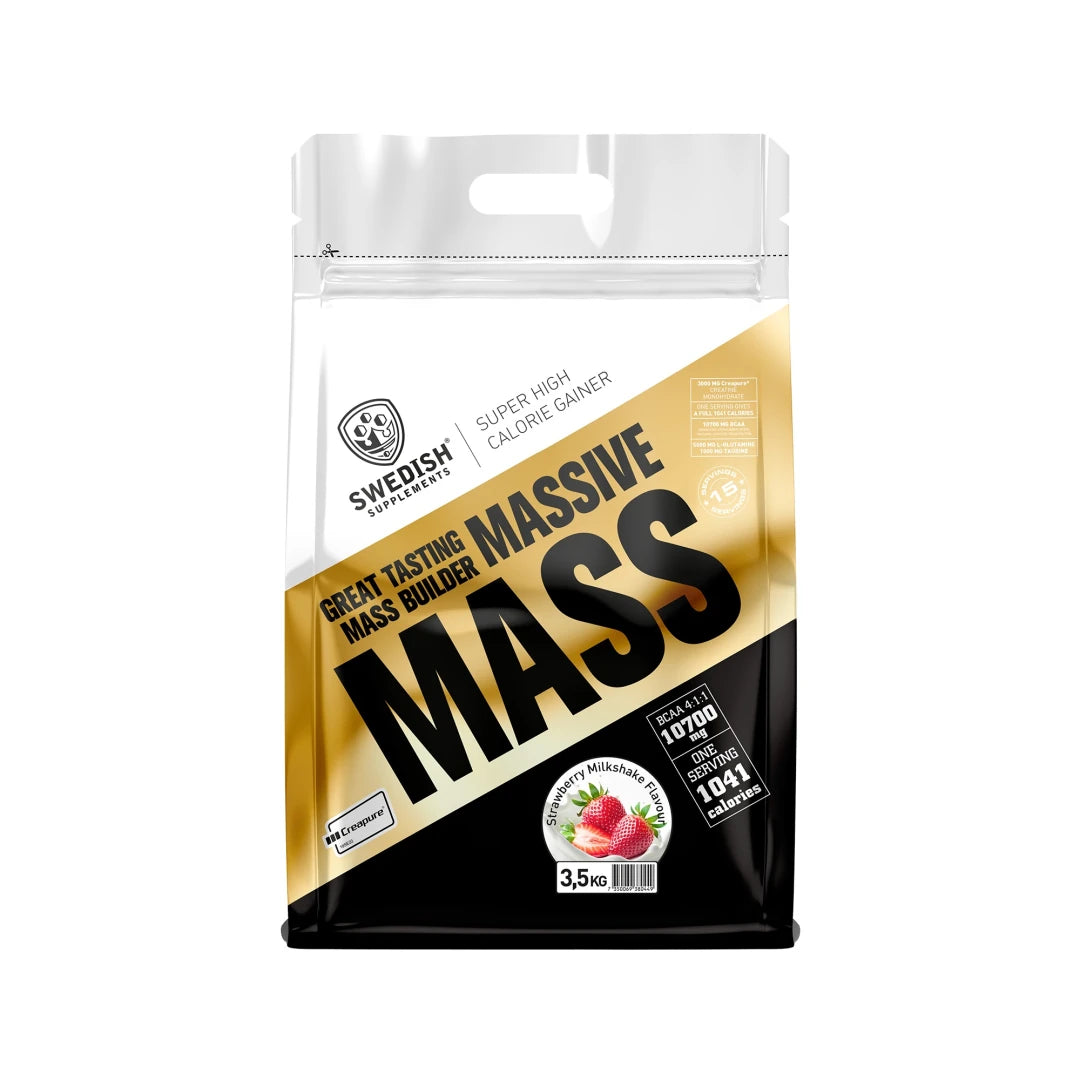 Swedish Supplements Massive Mass 3.5 kg gainer i en hvit, gull og svart pose med smaken Strawberry Milkshake.