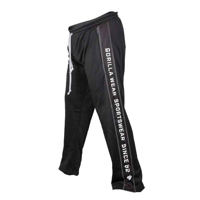 Svarte Gorilla Wear Functional Mesh Pants Black/White i polyester med hvit snøring og logo langs benet., bilde 2 av 4