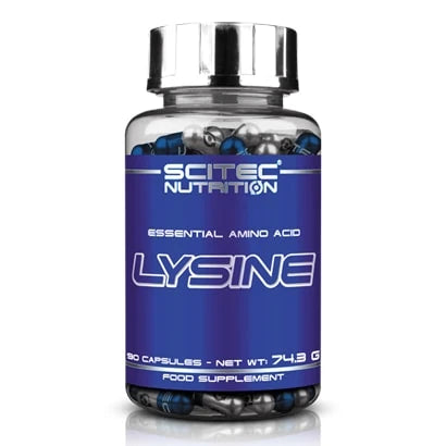 Scitec Nutrition Lysine 90 caps i en gjennomsiktig boks med blå etikett, sølvlokk og blå-sølvfargede kapsler.