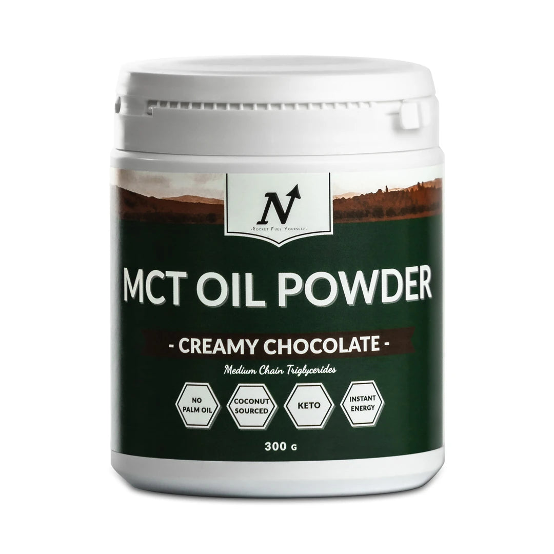 Nyttoteket MCT Oil Powder 300 g i en hvit boks med mørkegrønn etikett og smaken Creamy Chocolate.