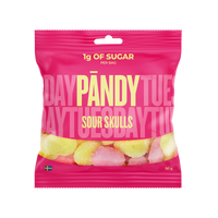 Pändy Candy 50 g Sour Skulls i en rosa pose fylt med gule og rosa sure skumgodterier.