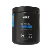 Svart burk med Self Omninutrition Iso Whey Premium 800 g proteinpulver i smaken White Chocolate Strawberry.