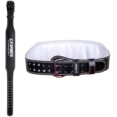 C.P. Sports Lifting Belt Black, et svart treningsbelte i ekte lær med hvit polstring og dobbel spenne.