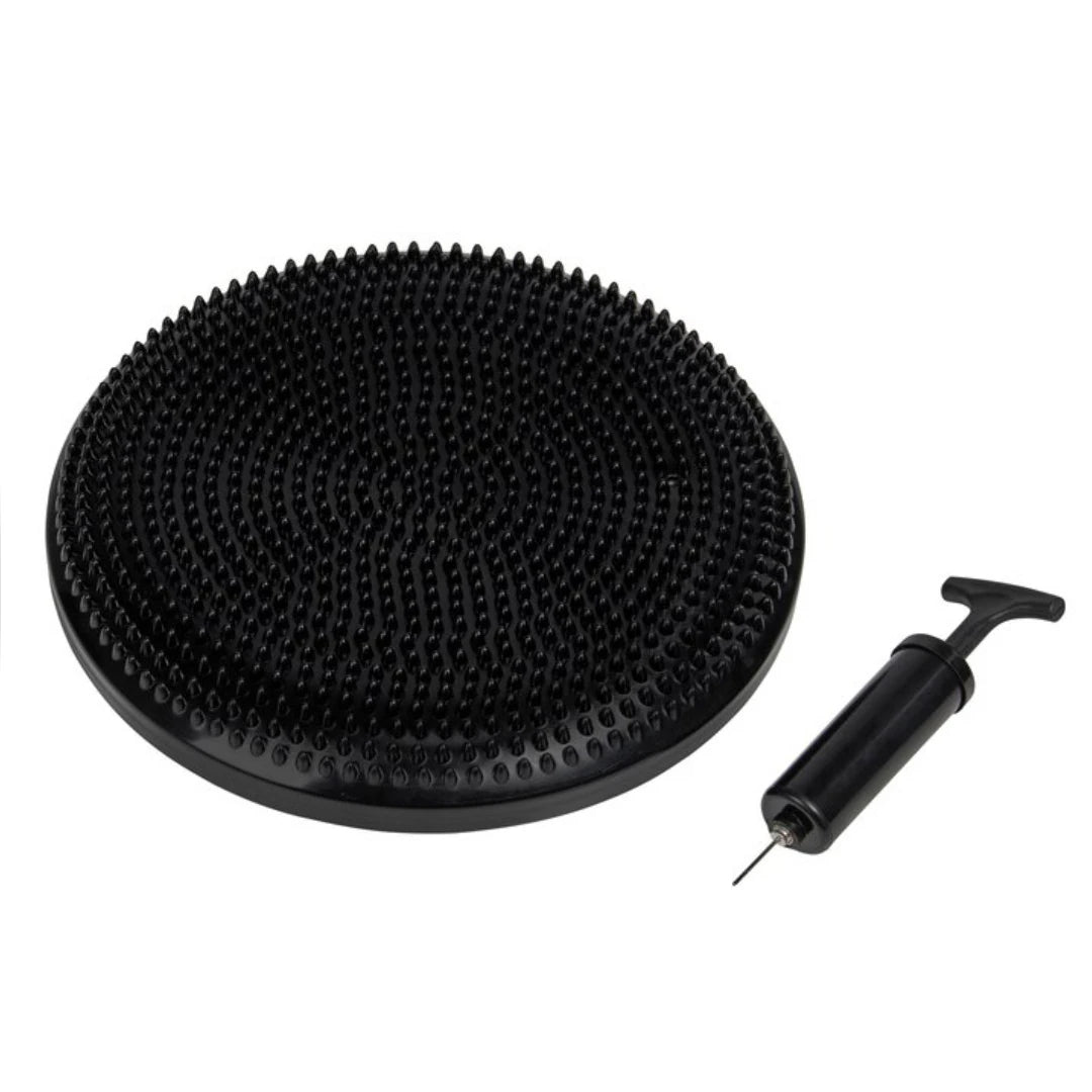 Svart Virtufit Balance Cushion med pigger, komplett med pumpe for balanse- og stabiliseringstrening.