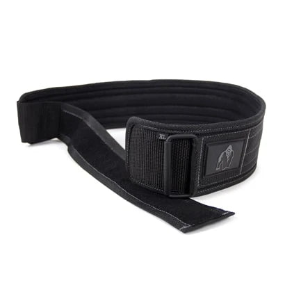 Svart Gorilla Wear 4 Inch Nylon Belt, et smidig løftebelte i nylon med spenne for styrketrening.