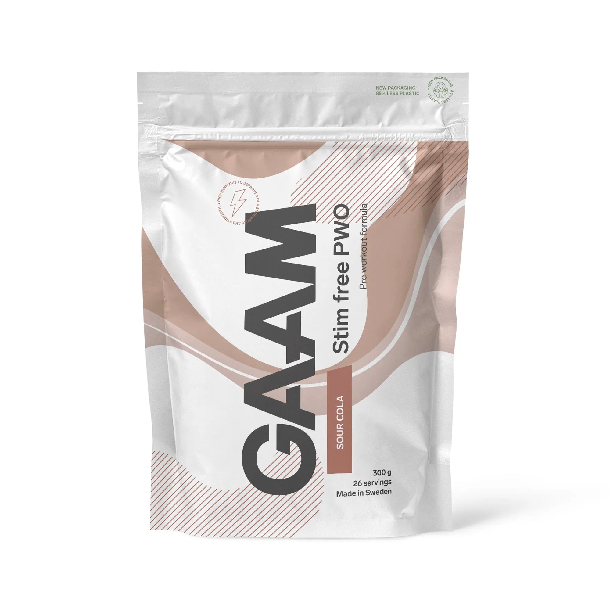 GAAM Stim free PWO 300 g i en hvit pose med brune detaljer for smaken Sour Cola.