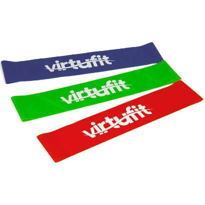 Virtufit Mini Bands 3-pack med treningsbånd i rød, grønn og blå farge med hvite logoer.
