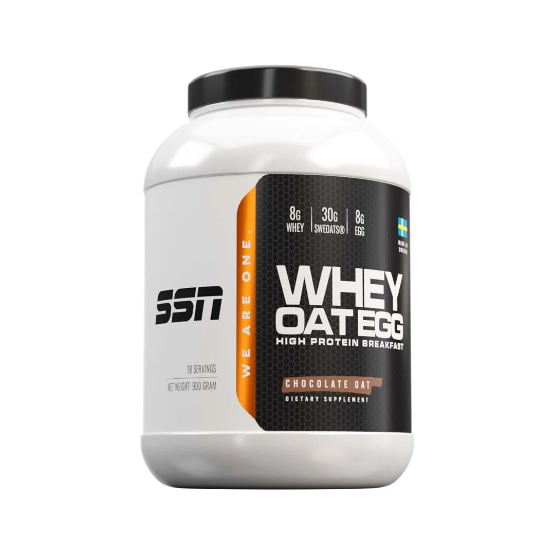 SSN Whey Oat Egg 900 g proteinpulver i en hvit boks med svarte og oransje detaljer med smak av Chocolate Oat.