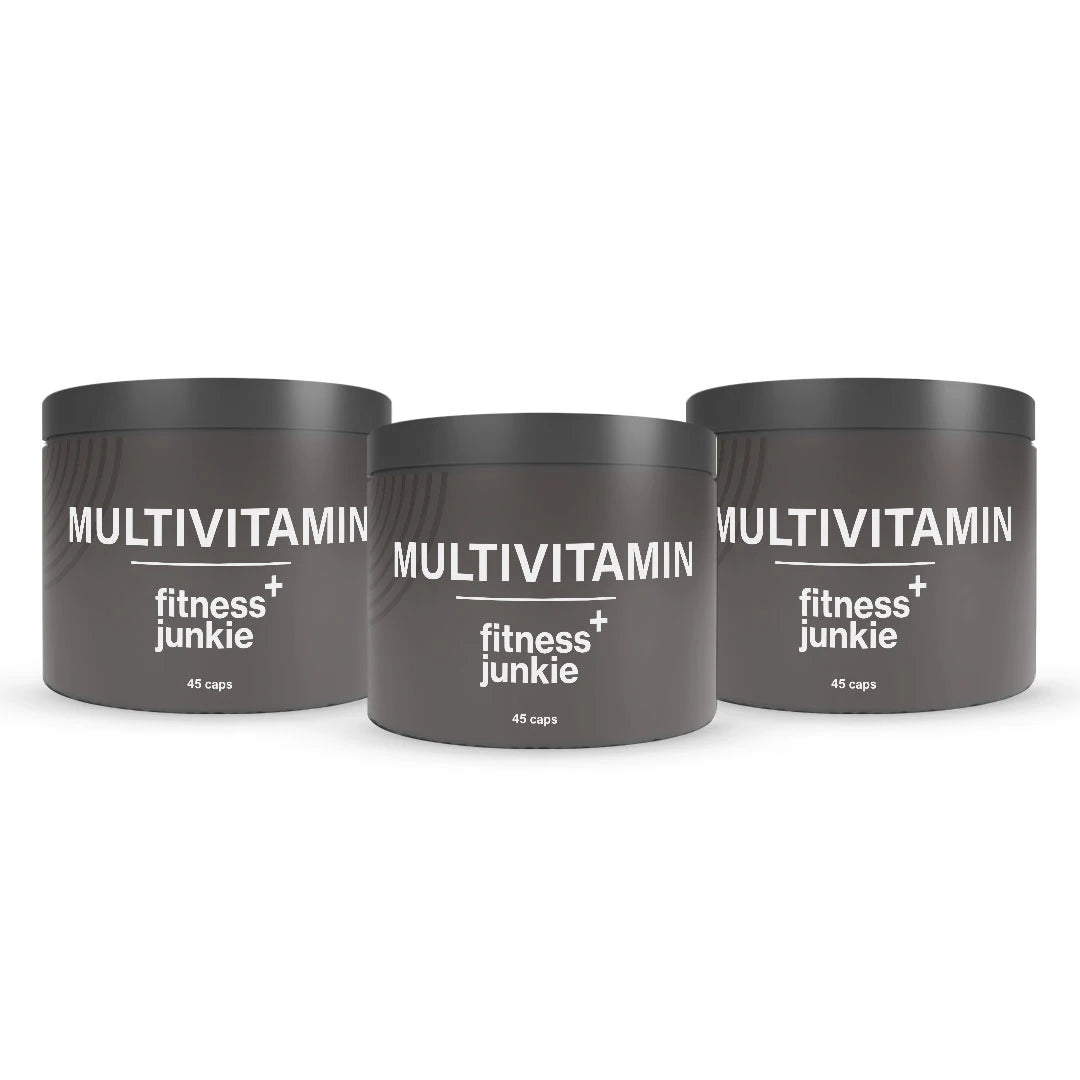 3 x fitnessjunkie Multivitamin 45 caps i tre mørkegrå bokser med hvit tekst.