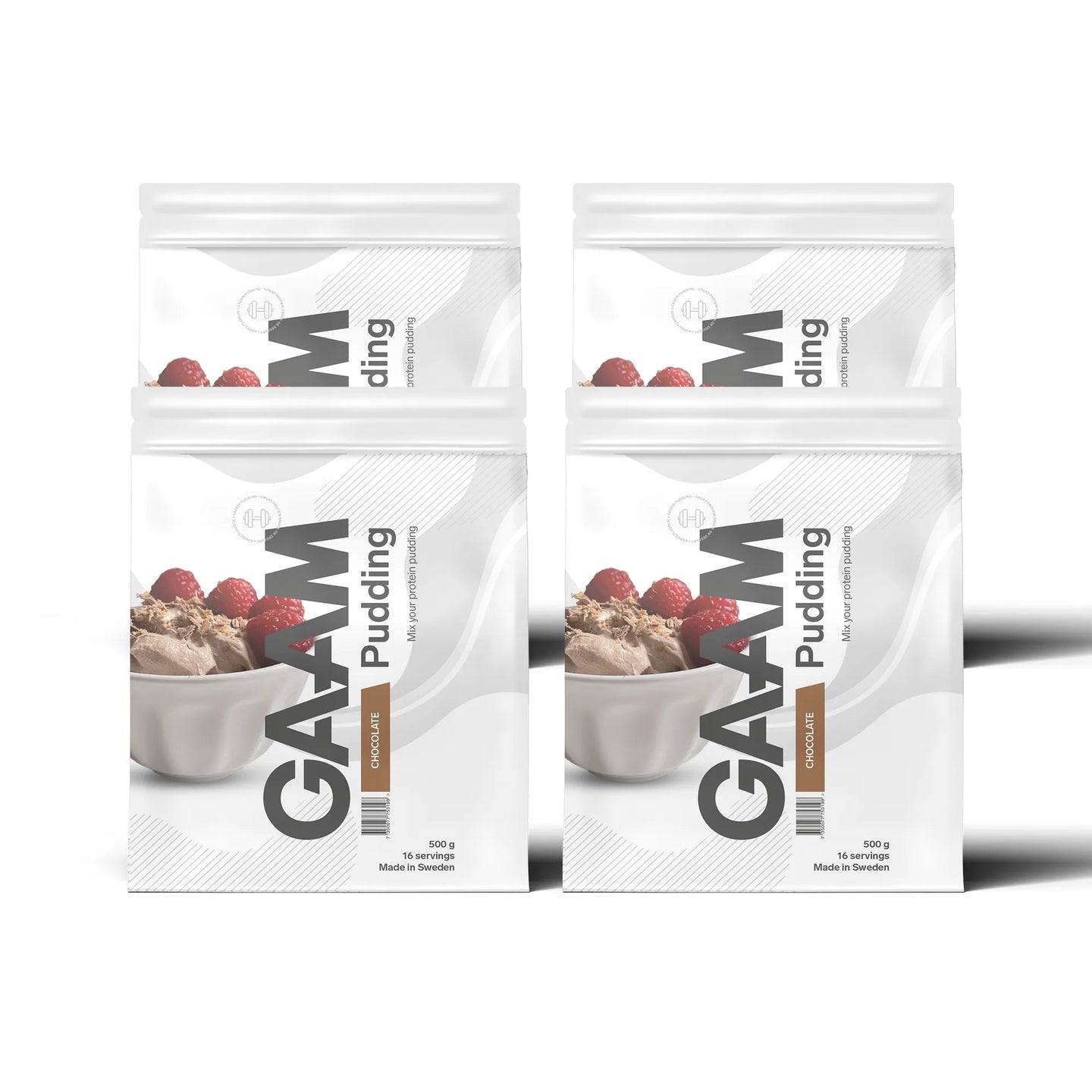 4 x GAAM Pudding 500 g i hvite poser med sjokoladesmak, med bilde av kremet sjokoladepudding og bringebær.