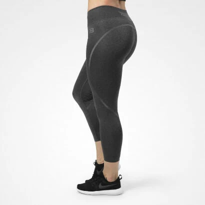 Better Bodies Astoria Tights Graphite Melange, mørkegrå treningstights med tight passform og 7/8-lengde., bilde 1 av 2
