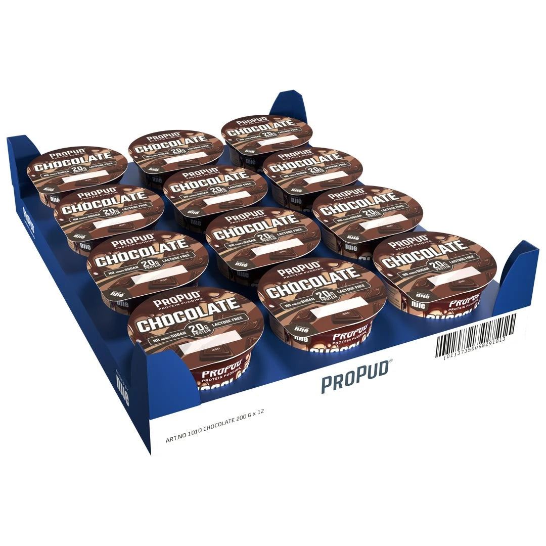 12 x NJIE ProPud 200 g Chocolate pudding i en blå og hvit kartong med brune forpakninger med sjokoladesmak.